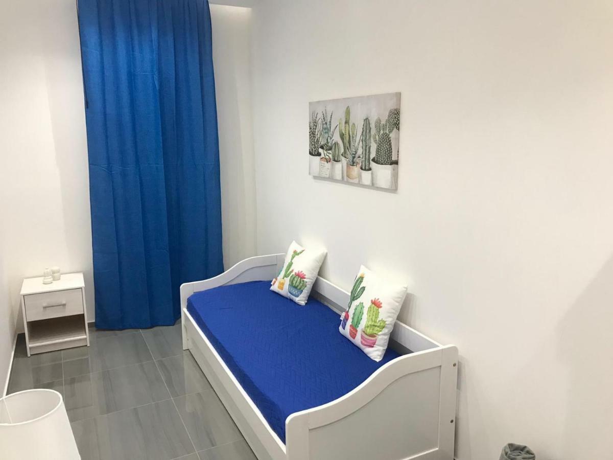 שאקה Deluxe Home Appartamento מראה חיצוני תמונה